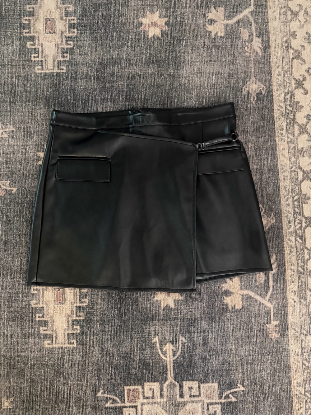PAIGE Isca Faux Leather Skirt Black - Picture 4 of 4